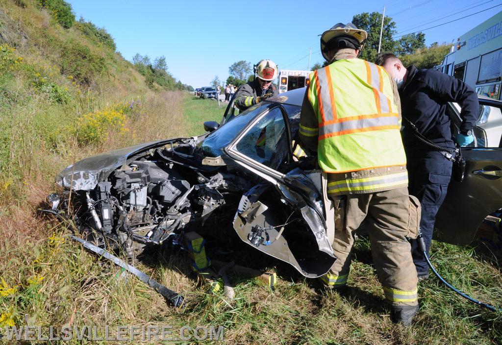 10-1-21 crash on Old York Road.  photos by curt werner