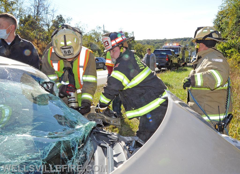 10-1-21 crash on Old York Road.  photos by curt werner