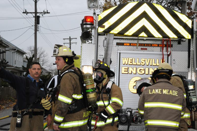 House Fire in Kralltown on Saturday, November 7, 2015.  Photos by Curt Werner