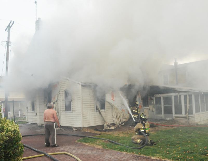 House Fire in Kralltown on Saturday, November 7, 2015.  Photos by Curt Werner