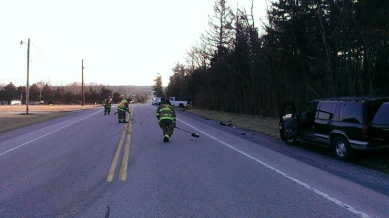 Vehicle accident 1880 Rosstown Road, April 1, 2015 - photo by Larry Anderson