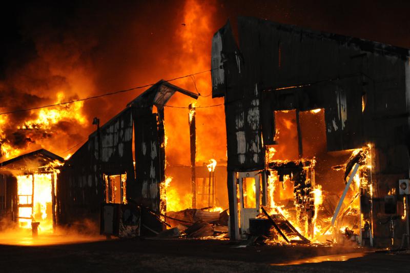 Barn fire on Saturday, January 2, 2016, at Mine Bank Road, Washington Township.  photos by Curt Werner 