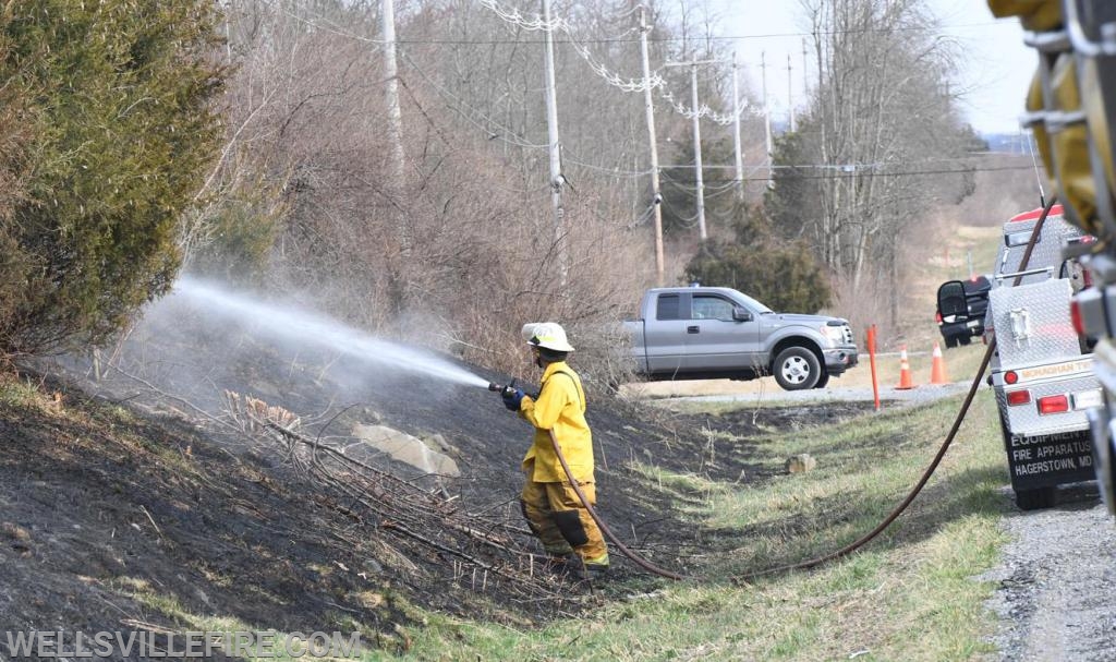 3/30/19, Brush fire along Old York Road, Warrington Township.  photos by curt werner