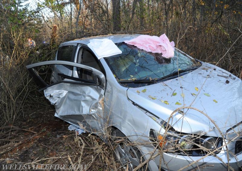 11/28/17, car into woods on Wellsville Road and Harmony Grove Road.  Jaws of Life used.  photos by curt werner