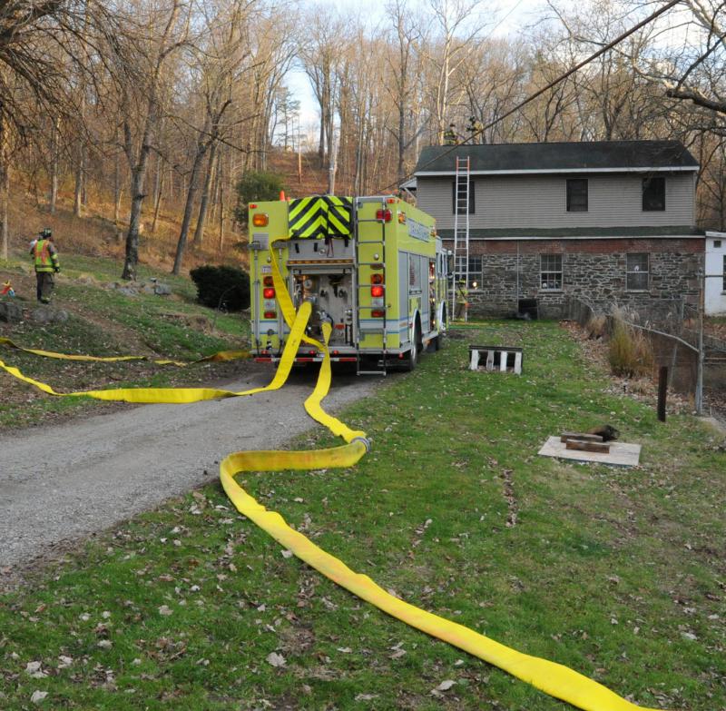 Chimney fire on Kralltown Road, 11/24/15.  photos by Curt Werner