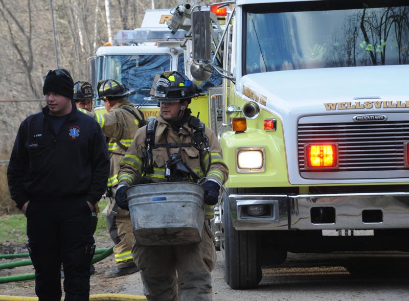 Chimney fire on Kralltown Road, 11/24/15.  photos by Curt Werner