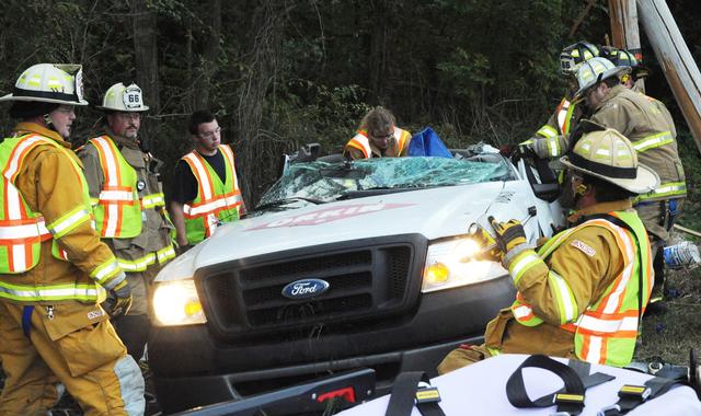 Orkin truck wreck on Carlisle Road on Tuesday morning, Sept. 10.  Photo by Curt Werner