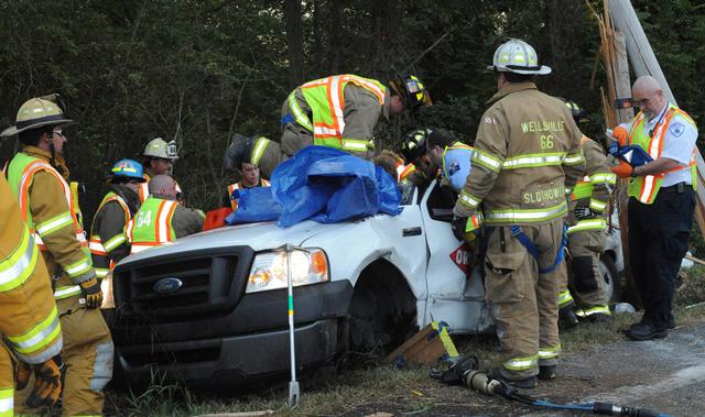 Orkin truck wreck on Carlisle Road on Tuesday morning, Sept. 10.  Photo by Curt Werner