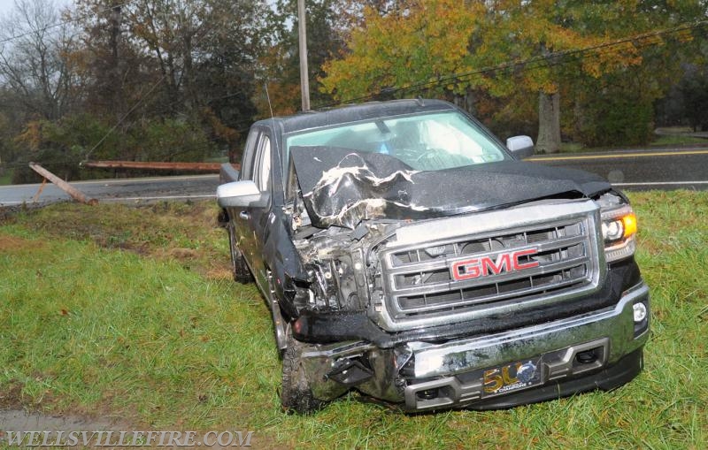 11/5/17  Vehicle into pole on 7600 block of Carlisle Road, Warrington Township.  photo by curt werner
