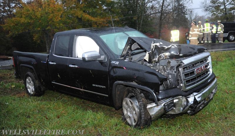 11/5/17  Vehicle into pole on 7600 block of Carlisle Road, Warrington Township.  photo by curt werner