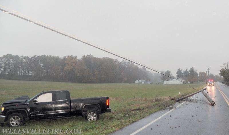 11/5/17  Vehicle into pole on 7600 block of Carlisle Road, Warrington Township.  photo by curt werner