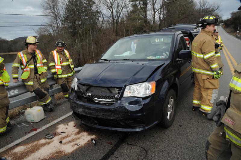 1/10/16 - 2 Vehicle MVA no injuries on Rosstown Rd Warrington Twp.  Sunny conditions.  photos by curt werner 