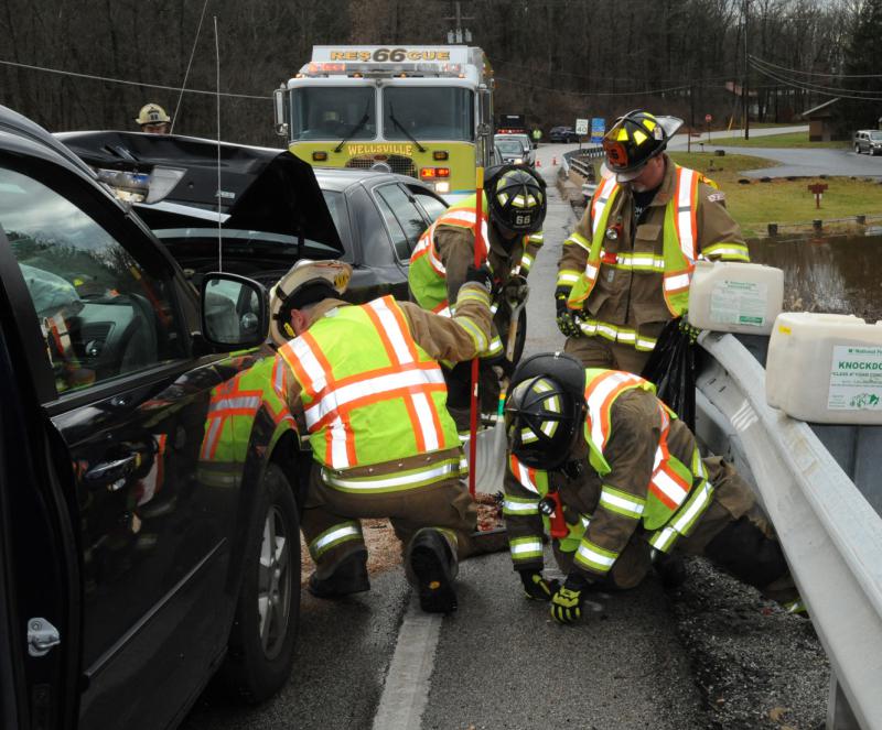 1/10/16 - 2 Vehicle MVA no injuries on Rosstown Rd Warrington Twp.  Sunny conditions.  photos by curt werner 