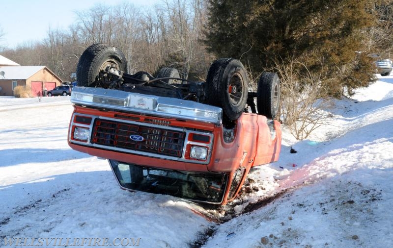 2/5/18 vehicle roll over on 9000 block of Carlisle Road, Warrington Township.  photo by curt werner