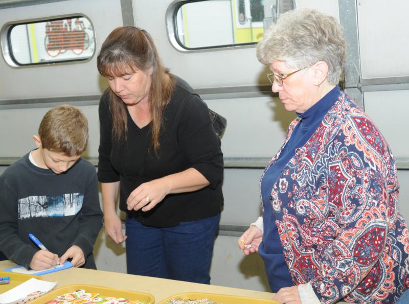 Breakfast with Santa on 12/06/14.  Photos by Curt Werner