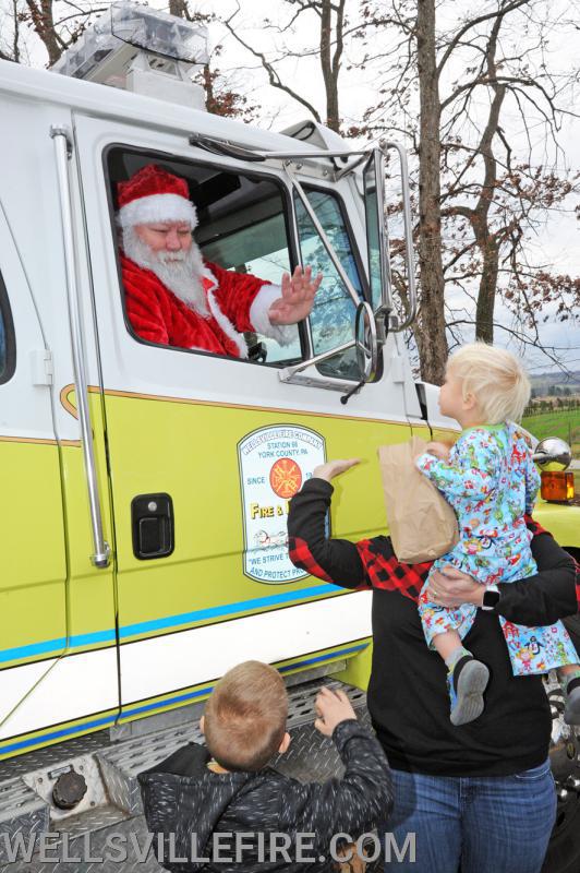 Crafts and Santa on Saturday, December 5.  photos by curt werner