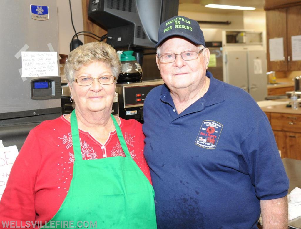 Breakfast With Santa on Saturday, December 7.  photos by curt werner