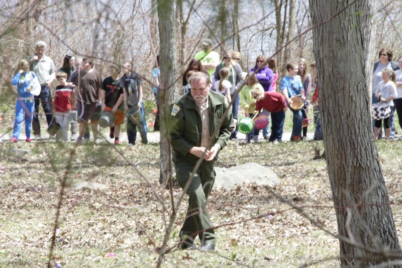 2014 Easter Egg Hunt held @ Pinchot Park - Photo by Vince Brown