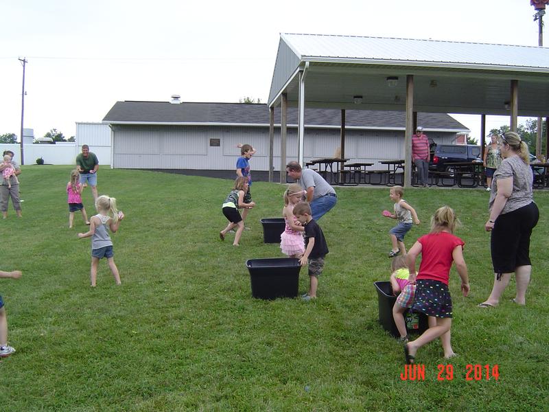 2014 Appreciation Picnic - Water balloon fun - Photo by Stacy Shank