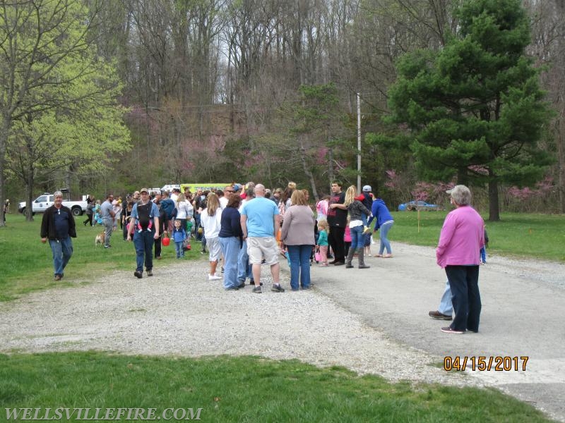 Line for Peanut Butter Eggs from the Lion's Club
Photo by Stacy Shank 4-15-17
Gifford Pinchot Quaker Race Day Use Area