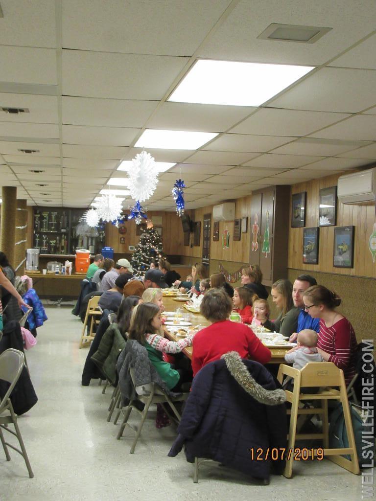 Breakfast with Santa 2019 - Photo by Stacy Shank