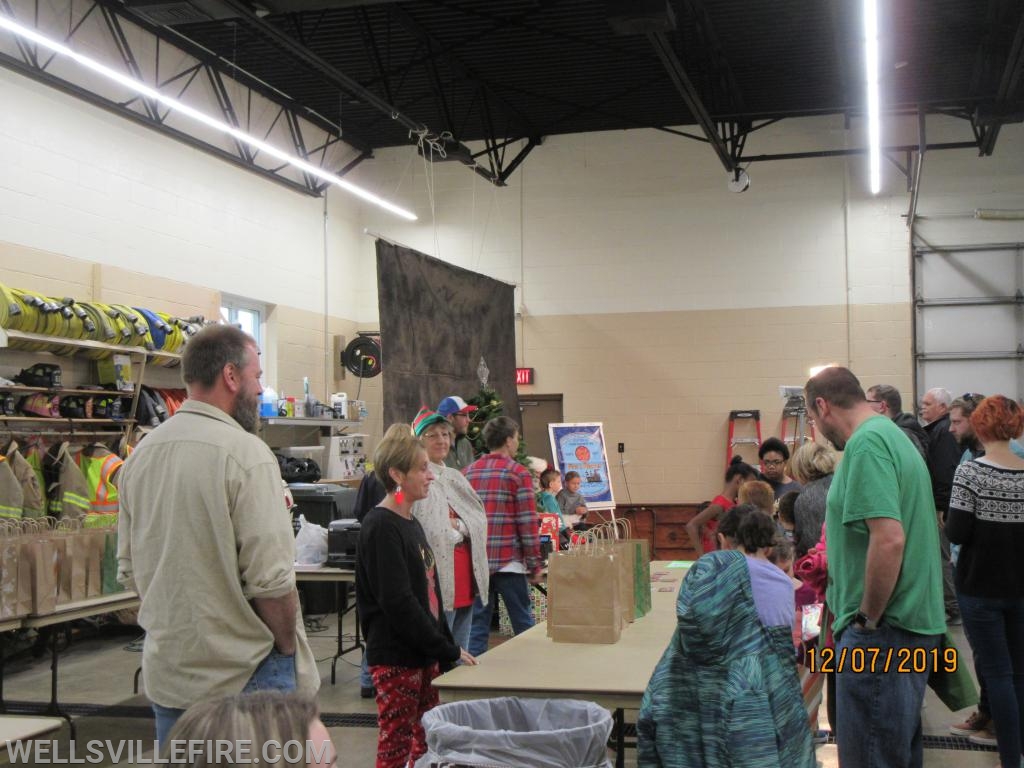 Breakfast with Santa 2019 - Photo by Stacy Shank