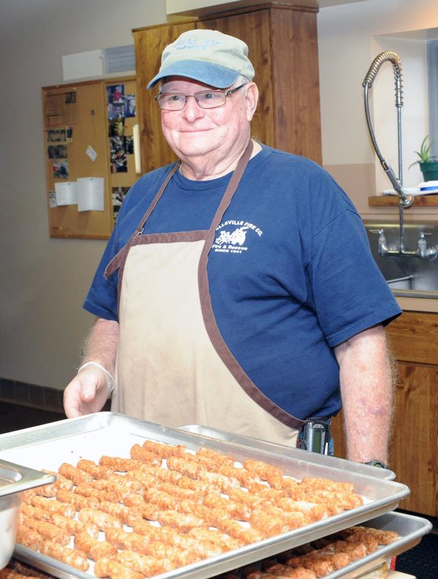 Breakfast with Santa on Saturday, December 7.  Photos by Curt Werner