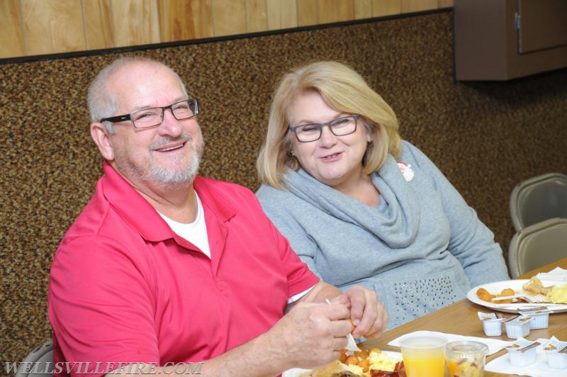 Breakfast with Santa on December 2, 2017. photos by curt werner