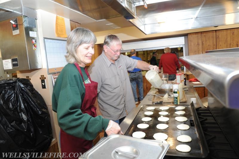 Breakfast with Santa on December 2, 2017. photos by curt werner