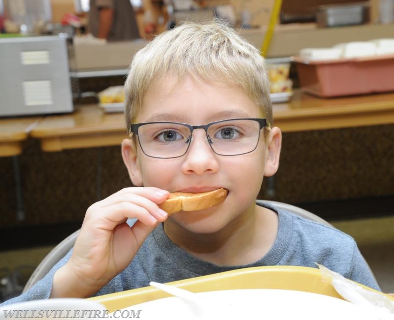 Breakfast with Santa on December 2, 2017. photos by curt werner