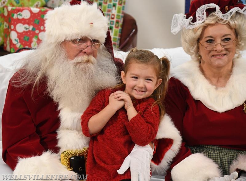 Breakfast with Santa on Saturday, December 3, 2016.  photos by curt werner