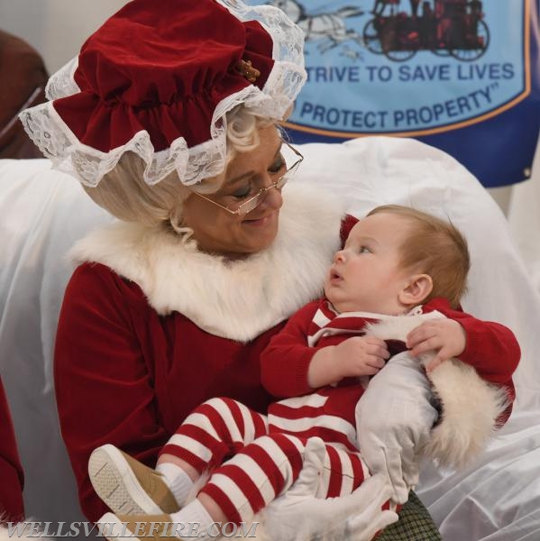 Breakfast with Santa on Saturday, December 3, 2016.  photos by curt werner