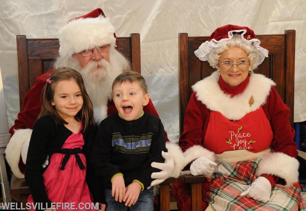 12/01/18 Breakfast with Santa, photos by Curt Werner.