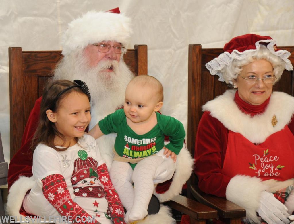 12/01/18 Breakfast with Santa, photos by Curt Werner.