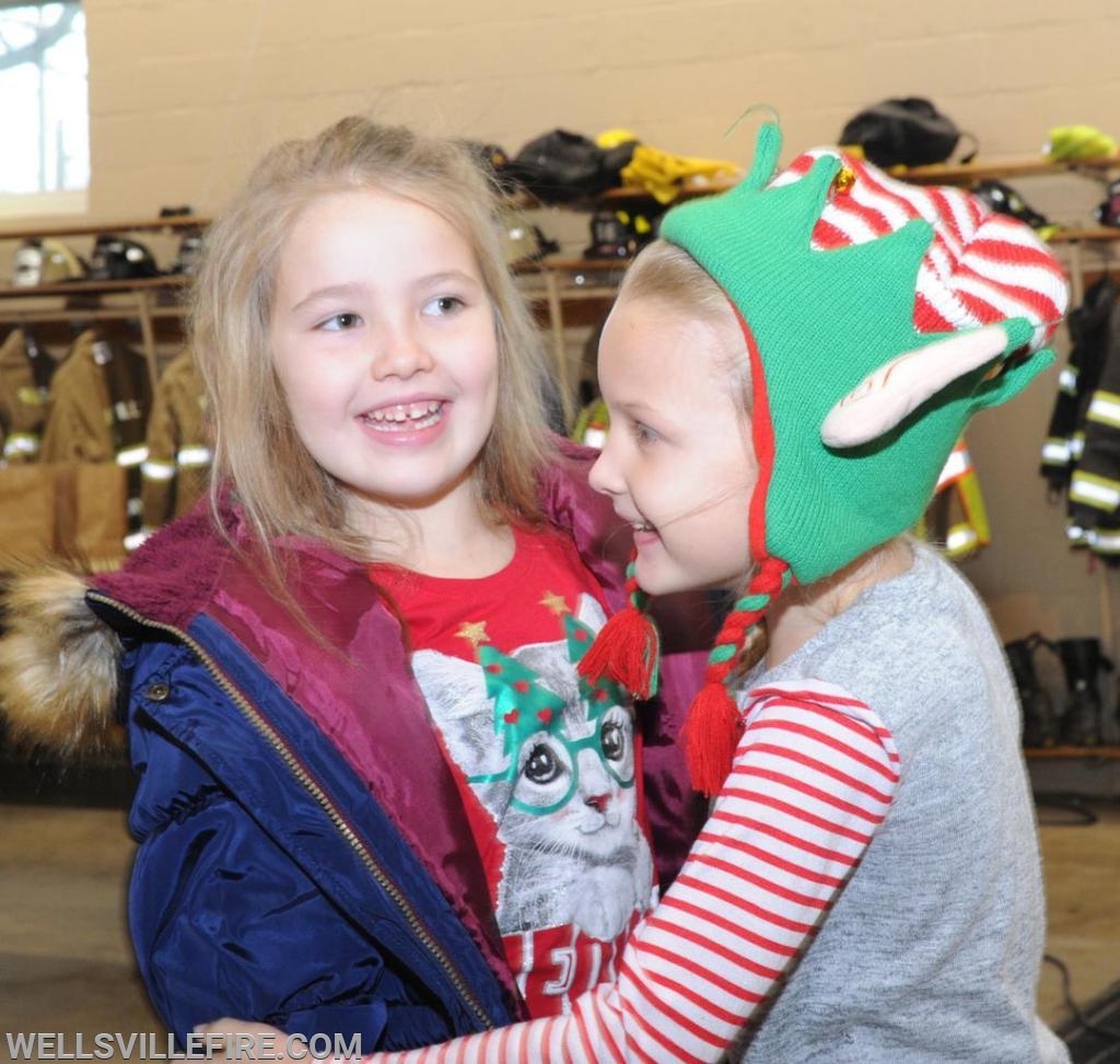 12/01/18 Breakfast with Santa, photos by Curt Werner.