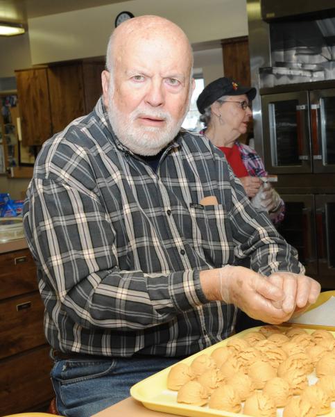 Volunteers making Easter Eggs on Monday, February 29, 2016.  photos by Curt Werner



