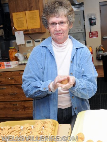 Monday, March 5, making Easter Eggs. photos by curt werner