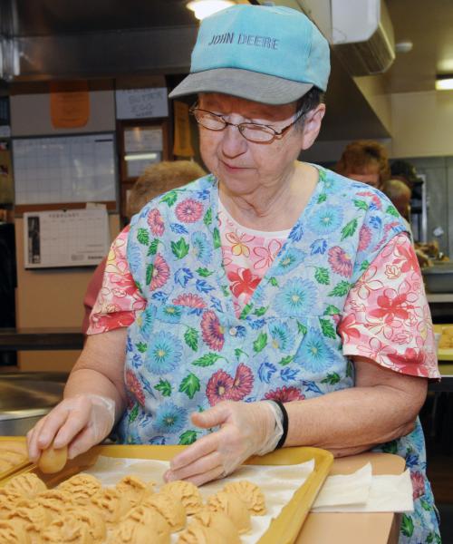 Volunteers making Easter Eggs on Monday, February 29, 2016.  photos by Curt Werner