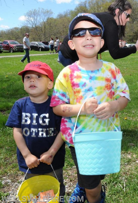 Easter Egg Hunt at Pinchot Park on Saturday, April 20. photos by curt werner